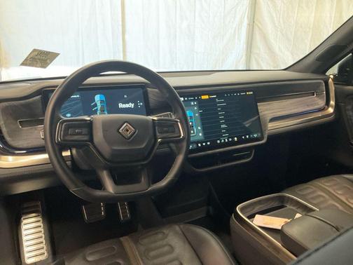 2022 Rivian R1T Adventure