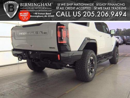 Interstellar White 2023 GMC HUMMER EV Pickup 3X