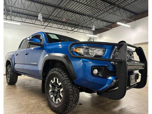Blazing Blue Pearl 2017 Toyota Tacoma TRD Off Road