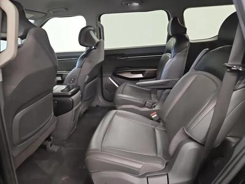 2024 Kia EV9 Light Long Range