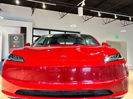 2025 Tesla Model 3 Long Range