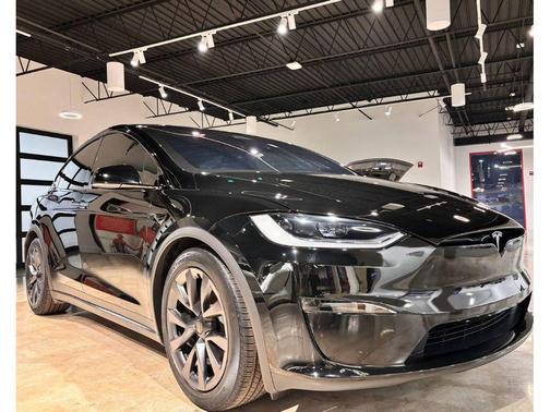 2024 Tesla Model X Long Range