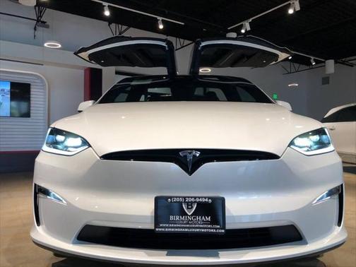 2024 Tesla Model X Plaid Tri Motor All-Wheel Drive
