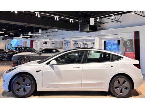 2023 Tesla Model 3 Standard Range