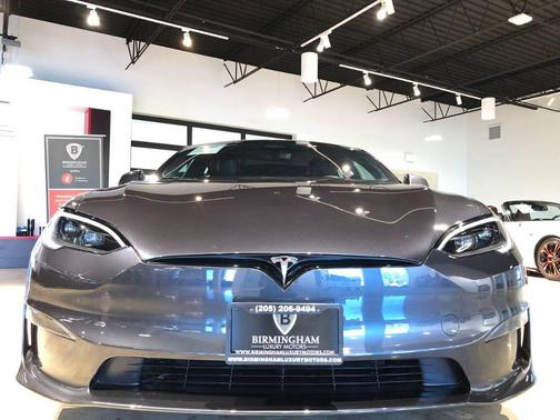2024 Tesla Model S Long Range