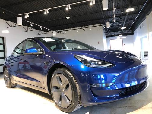 2023 Tesla Model 3 Standard Range