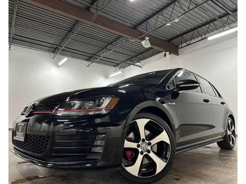 Deep Black Pearl 2016 Volkswagen Golf GTI 2.0T SE 4-Door