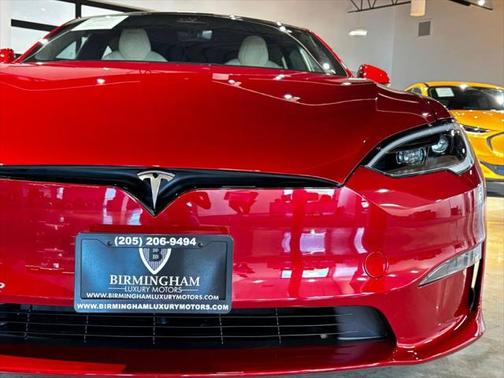 2023 Tesla Model S Plaid
