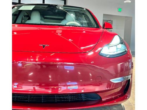 2022 Tesla Model 3 Performance