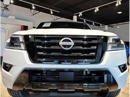 2023 Nissan Armada SL 2WD
