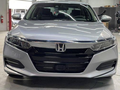 Photo 2 of 38 of 2019 Honda Accord LX