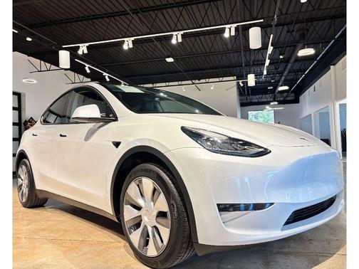 2023 Tesla Model Y Long Range Dual Motor All-Wheel Drive