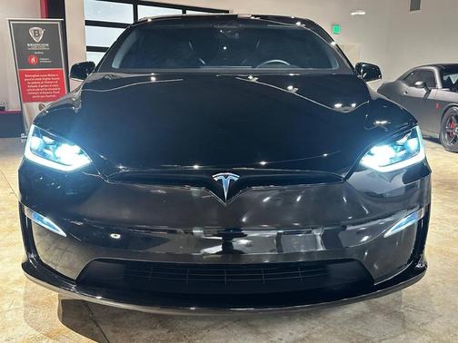 2024 Tesla Model X Long Range