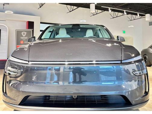 2026 Tesla Model Y Long Range Dual Motor All-Wheel Drive