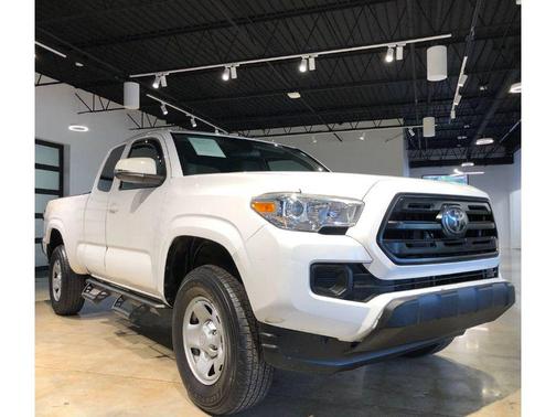 2019 Toyota Tacoma SR