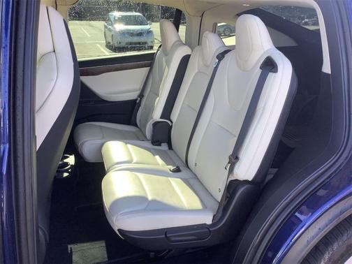 2018 Tesla Model X Long Range