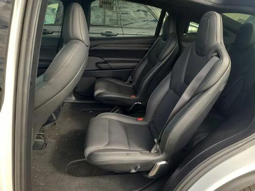 2023 Tesla Model X Plaid Tri Motor All-Wheel Drive