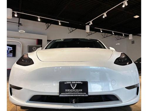 2022 Tesla Model Y Performance Dual Motor All-Wheel Drive