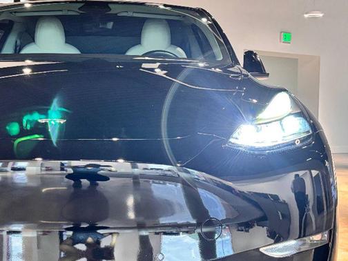 2022 Tesla Model Y Performance Dual Motor All-Wheel Drive