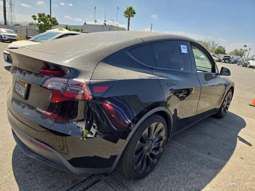 2022 Tesla Model Y Performance Dual Motor All-Wheel Drive