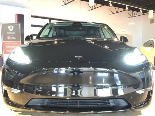 2023 Tesla Model Y Performance Dual Motor All-Wheel Drive
