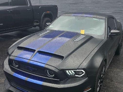 Black 2014 Ford Mustang GT
