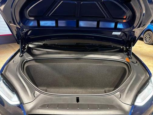 2022 Tesla Model X Plaid