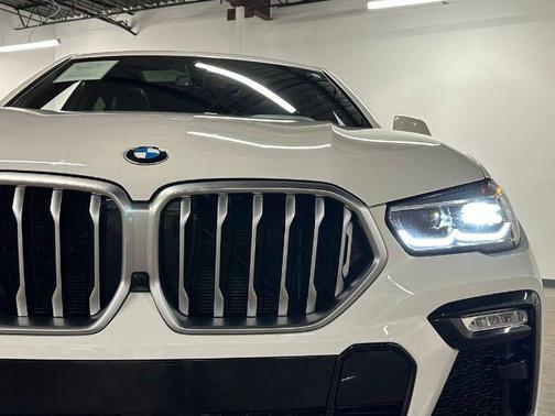 Alpine White 2021 BMW X6 xDrive40i
