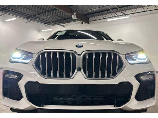 Alpine White 2021 BMW X6 xDrive40i