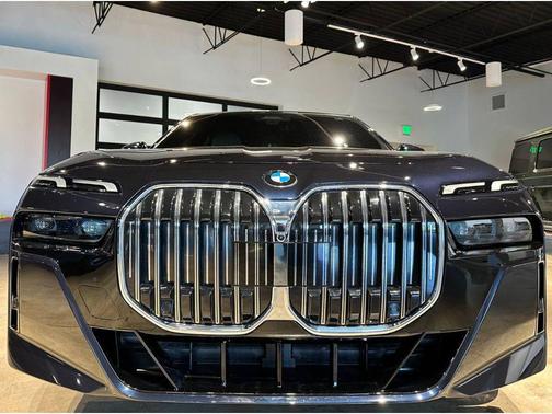 2024 BMW 760 xDrive