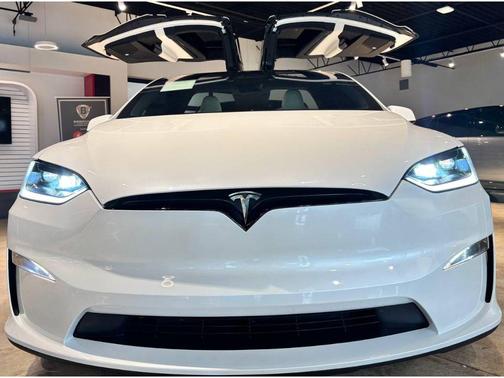 2024 Tesla Model X Plaid Tri Motor All-Wheel Drive