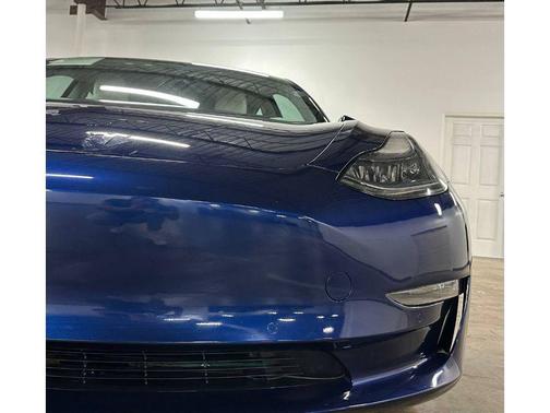 Deep Blue Metallic 2021 Tesla Model 3 Performance