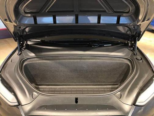 2020 Tesla Model X Long Range Plus Dual Motor All-Wheel Drive