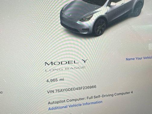 2025 Tesla Model Y Long Range Dual Motor Rear-Wheel Drive