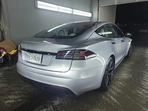 2024 Tesla Model S Long Range