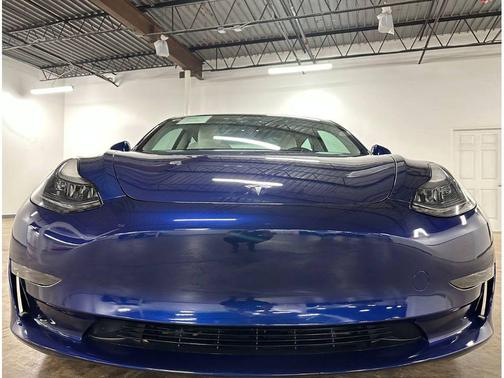 Deep Blue Metallic 2023 Tesla Model 3 Performance