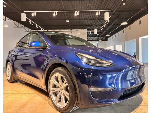 2023 Tesla Model Y Long Range Dual Motor All-Wheel Drive