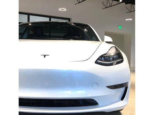 2022 Tesla Model 3 Standard Range