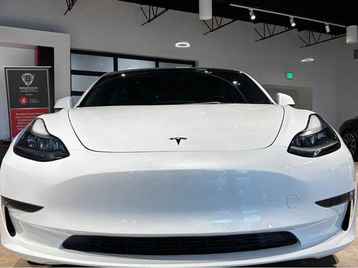 2023 Tesla Model 3 Standard Range