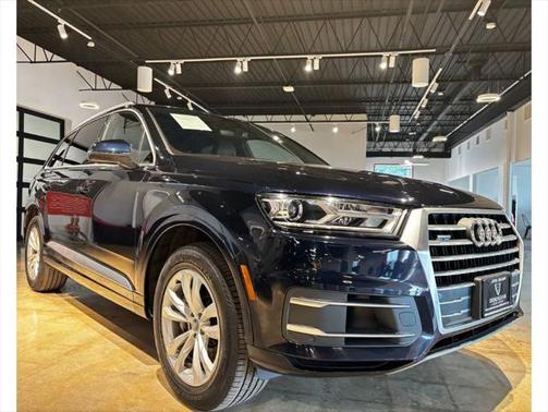 2017 Audi Q7 3.0T Premium