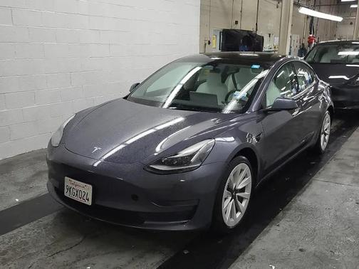2023 Tesla Model 3 Standard Range