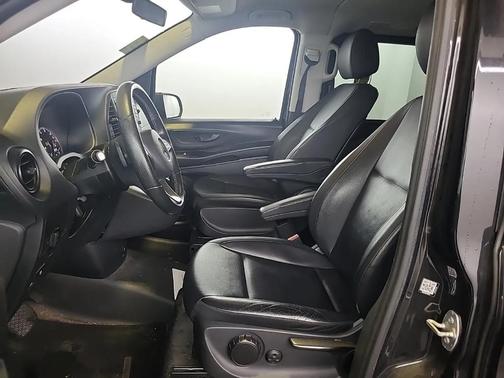 2019 Mercedes-Benz Metris Base