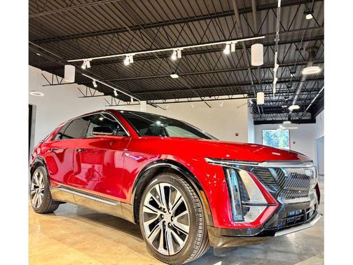 2024 Cadillac LYRIQ Luxury