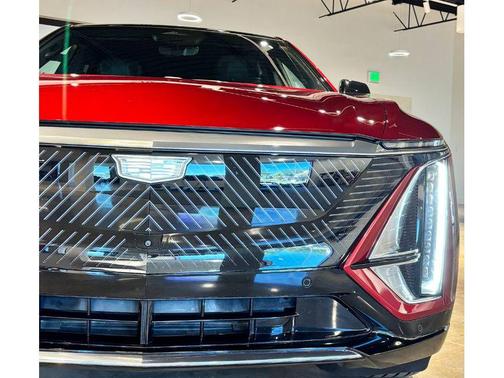 2024 Cadillac LYRIQ Luxury