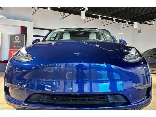 2021 Tesla Model Y Long Range Dual Motor All-Wheel Drive