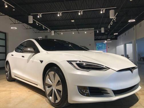 2021 Tesla Model S Long Range
