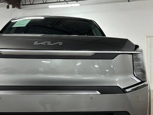 2024 Kia EV9 Light Long Range