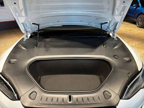 2024 Tesla Model S Plaid