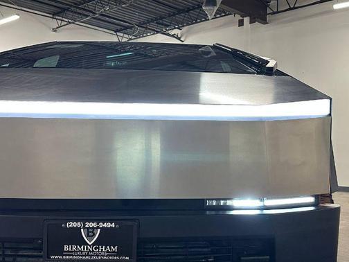 2024 Tesla Cybertruck Cyberbeast