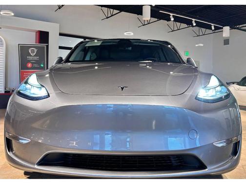 2025 Tesla Model Y Long Range Dual Motor All-Wheel Drive